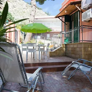 House Eraclea Mondello
